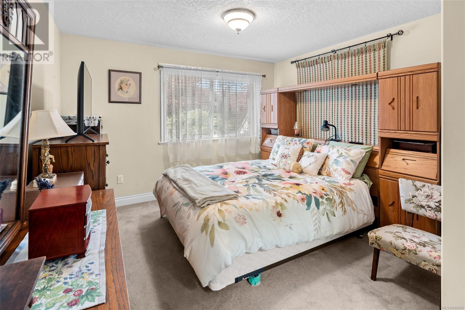110 1645 Narissa Rd, #110