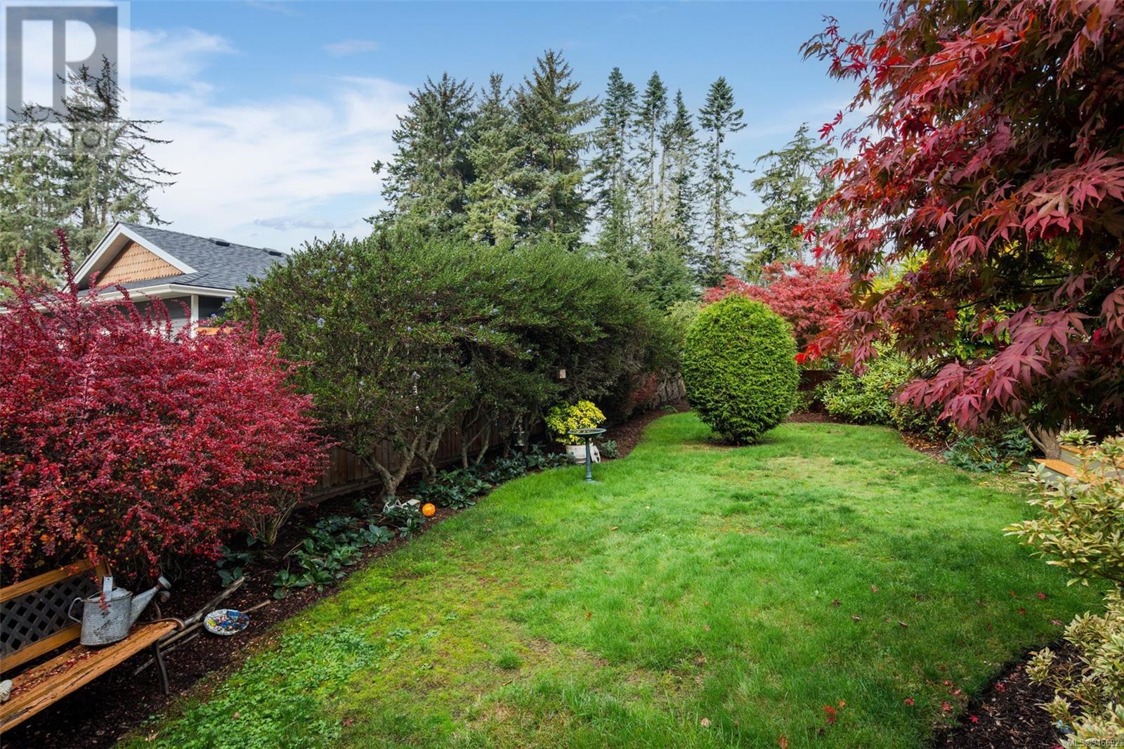 110 1645 Narissa Rd, #110