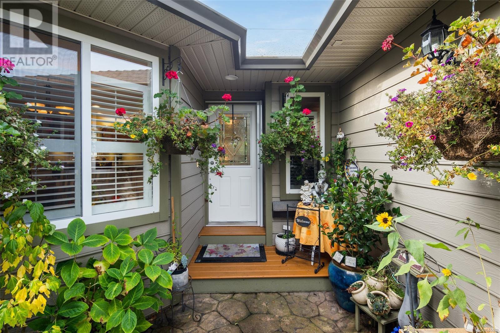 110 1645 Narissa Rd, #110