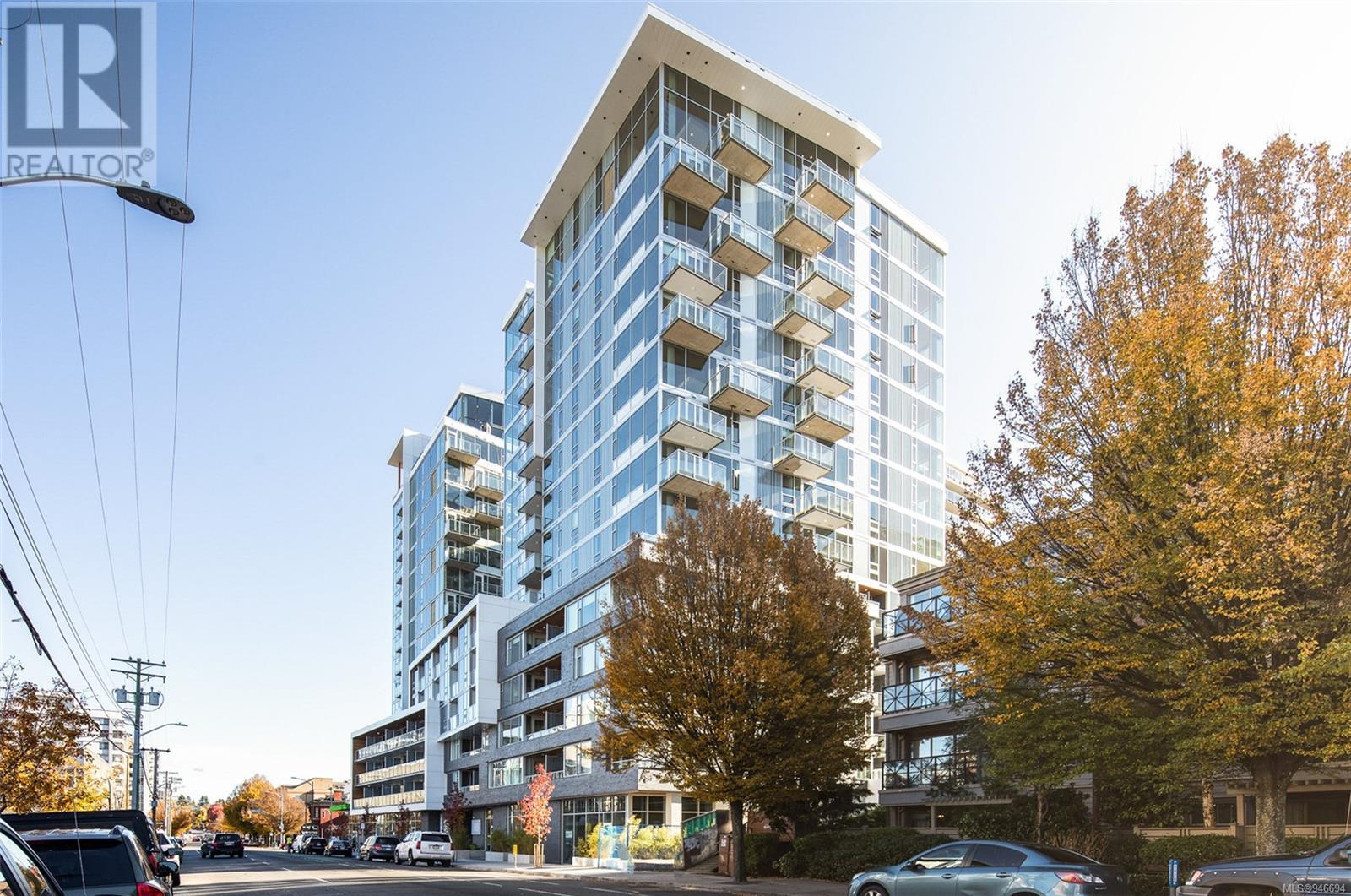 404 989 Johnson St, #404