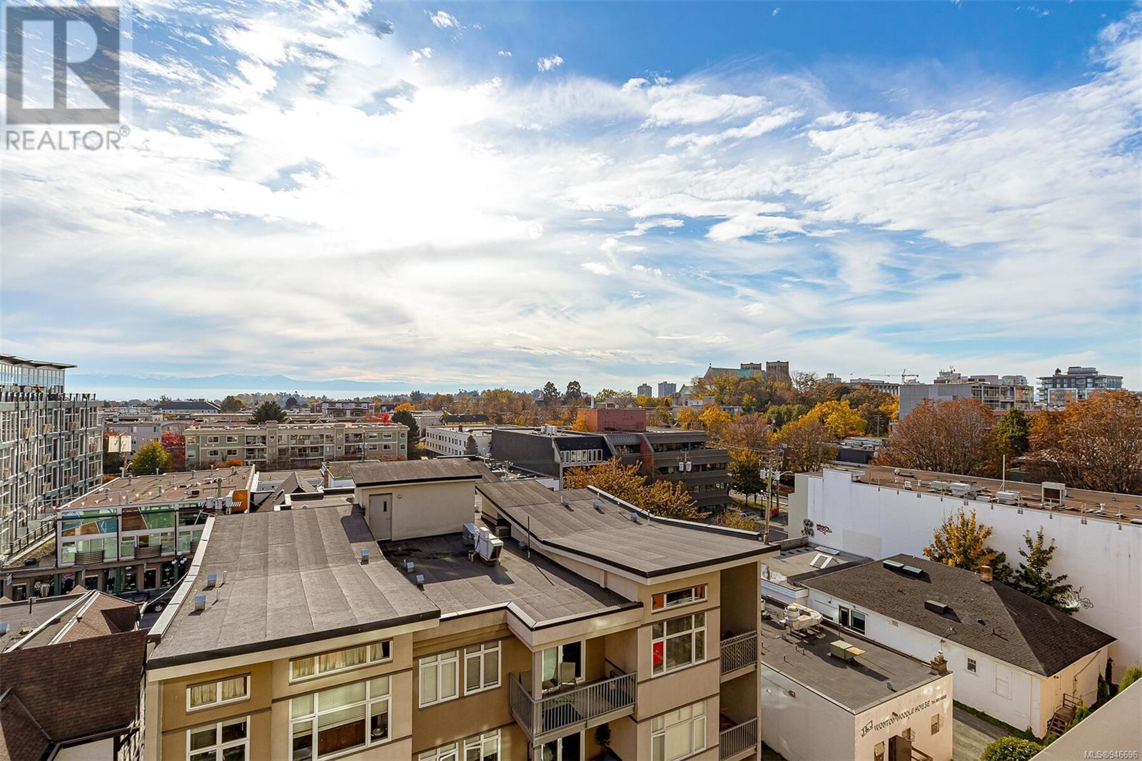 706 1029 View St, #706