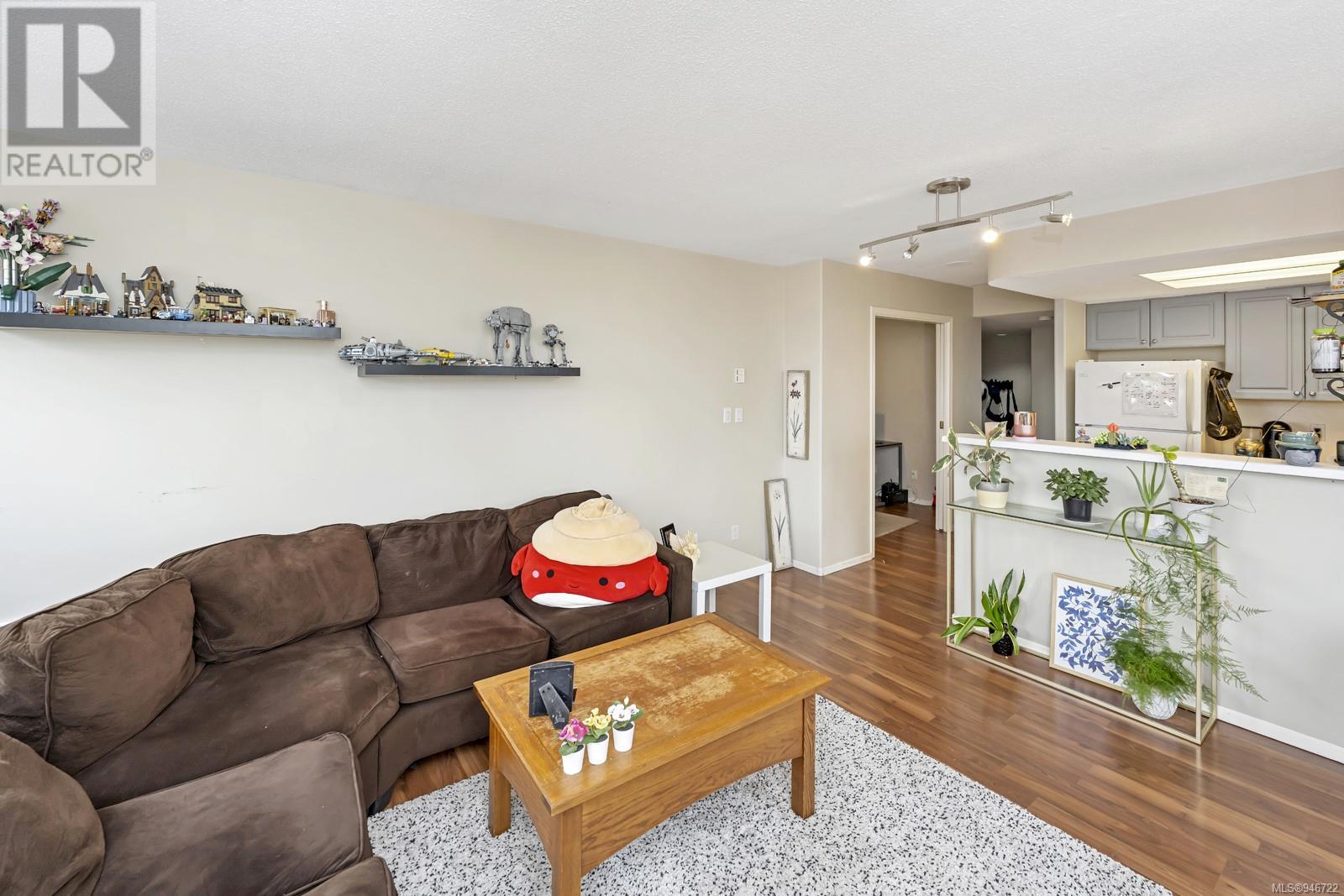 708 930 Yates St, #708