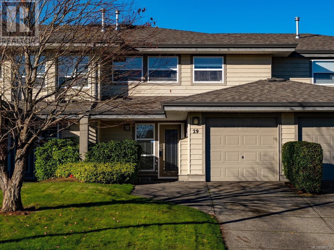 29 2750 Denman St, #29