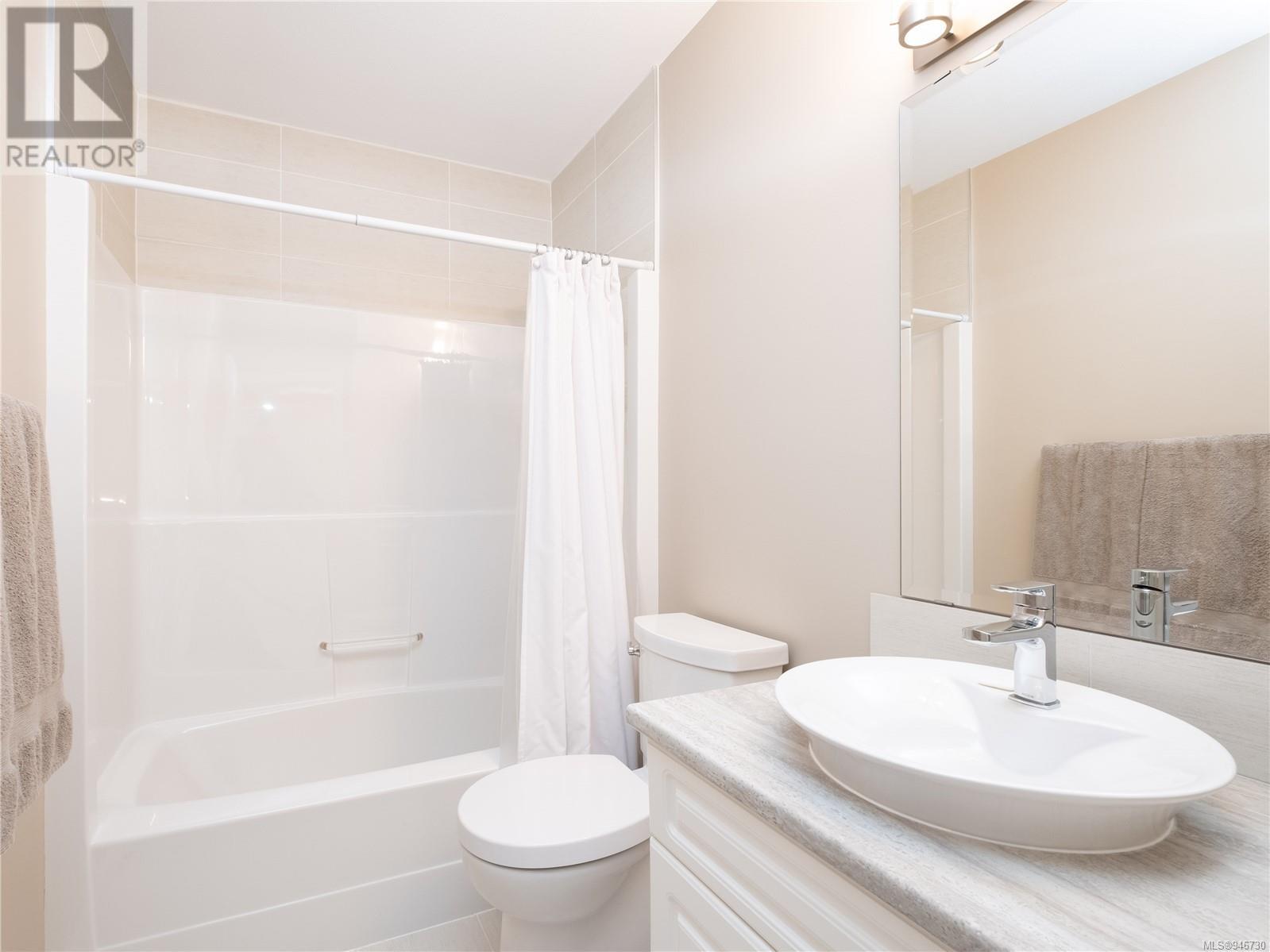 29 2750 Denman St, #29