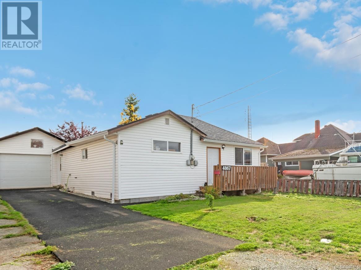 4867 David St