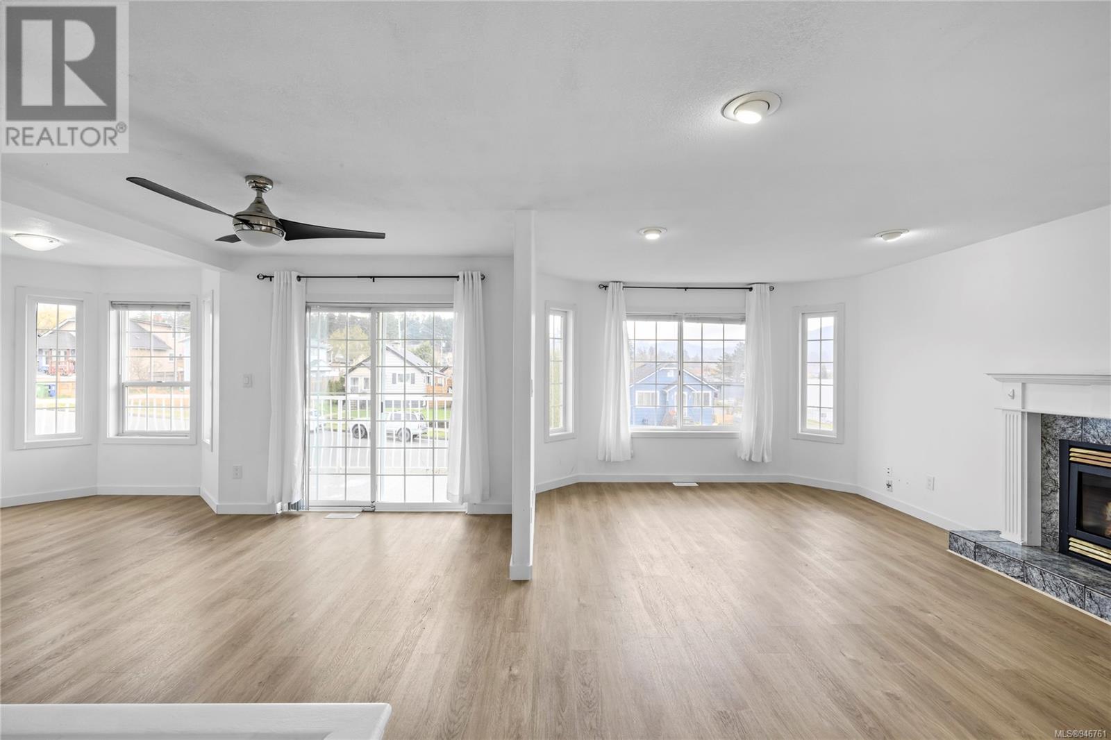 4775 Bute St
