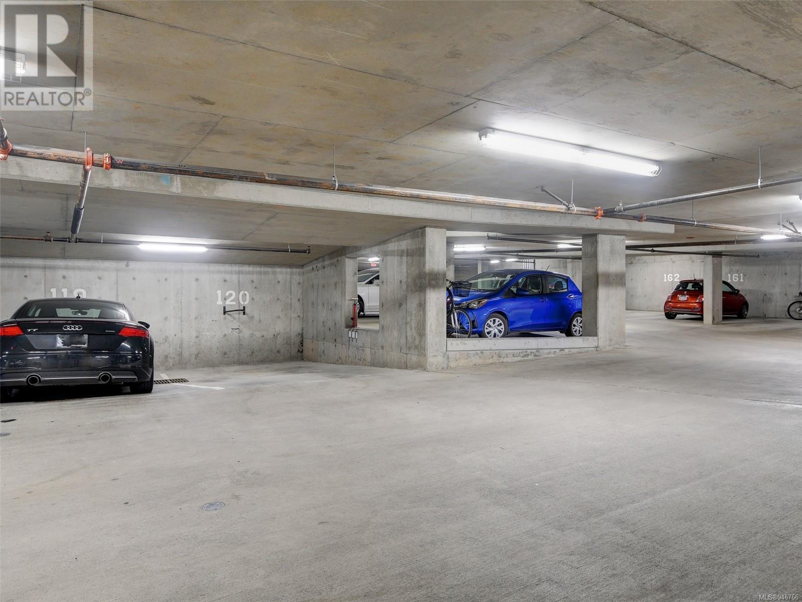 1001 751 Fairfield Rd, #1001