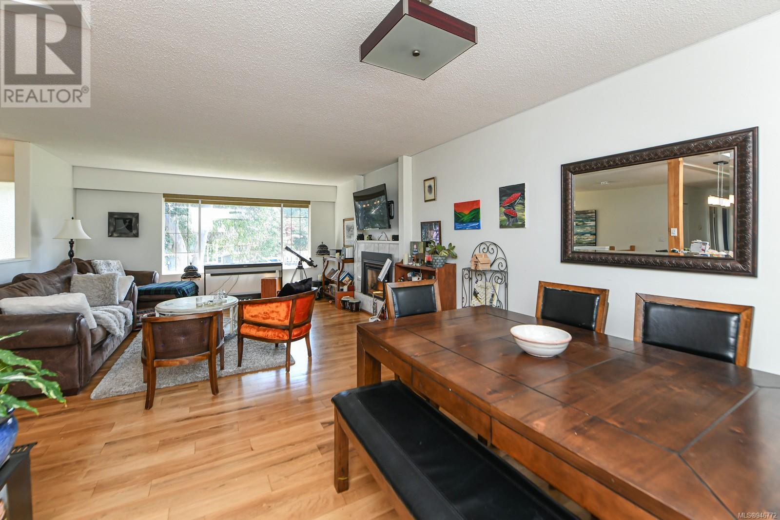 1642 Tsimshian Ave