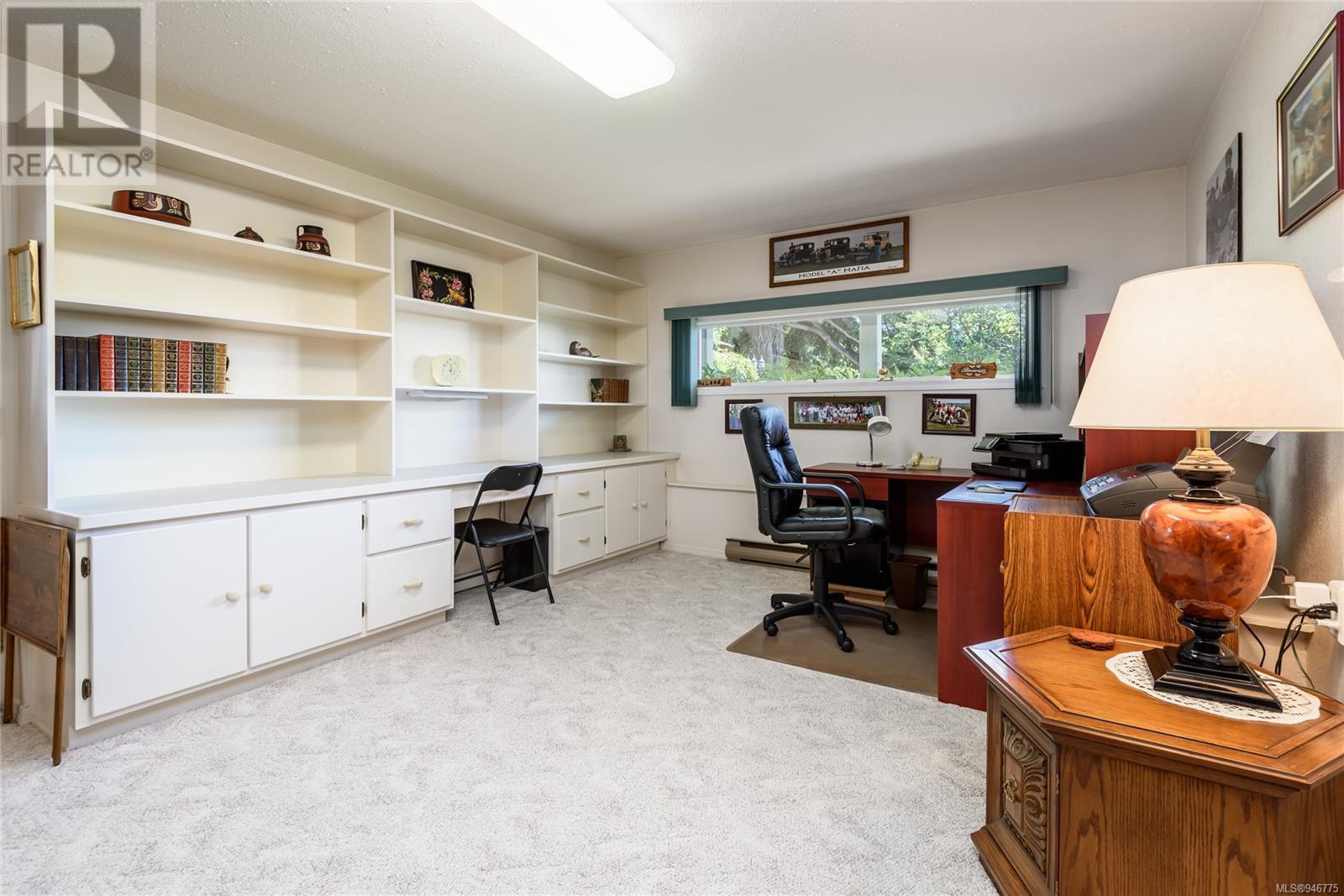 164 Manor Dr