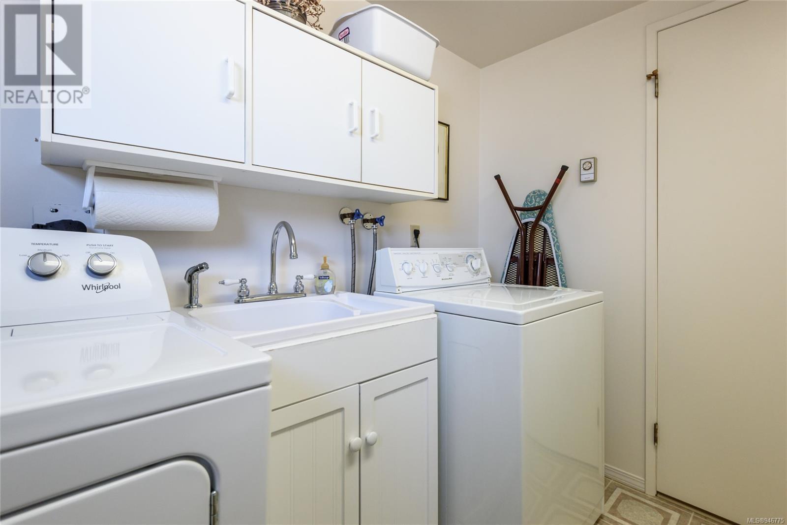 164 Manor Dr