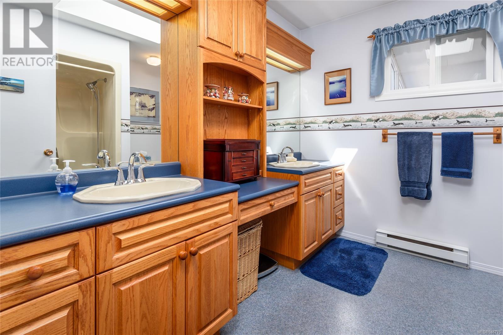 164 Manor Dr