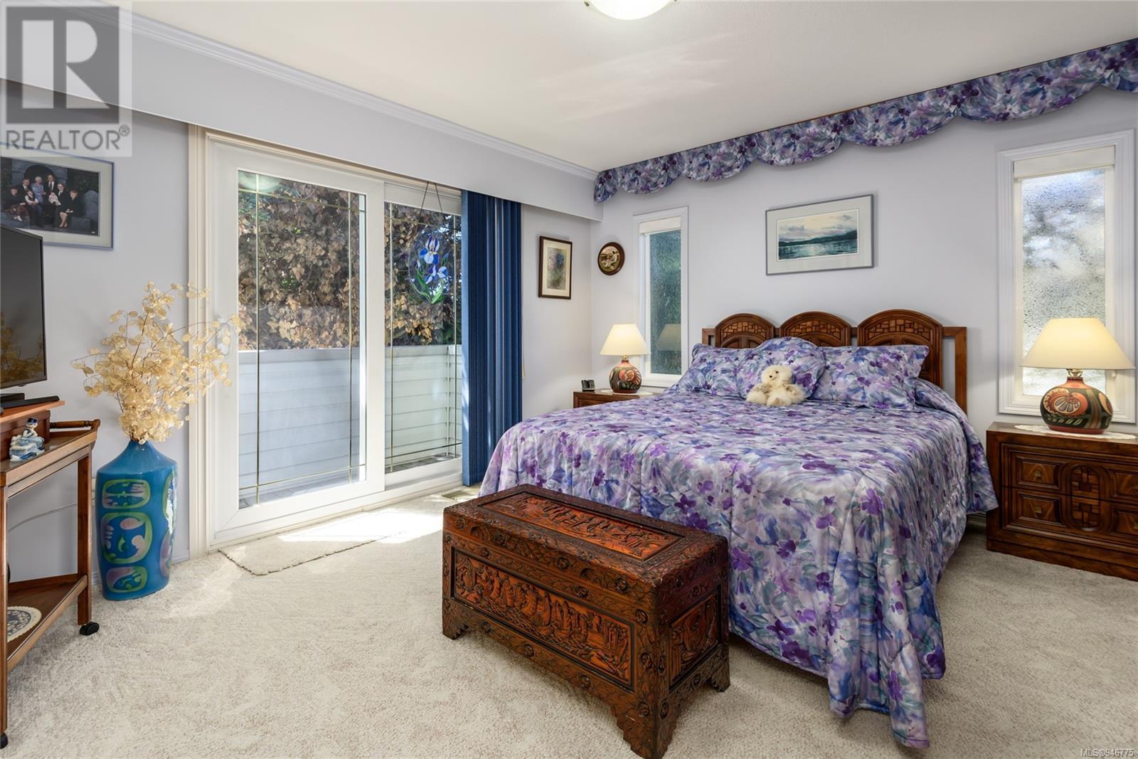 164 Manor Dr