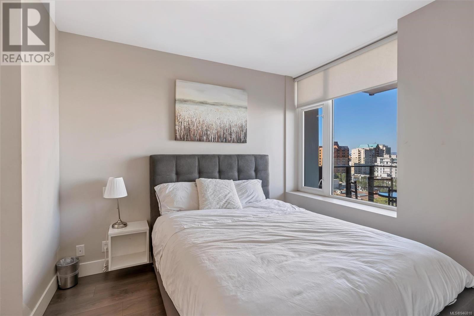 905 960 Yates St, #905