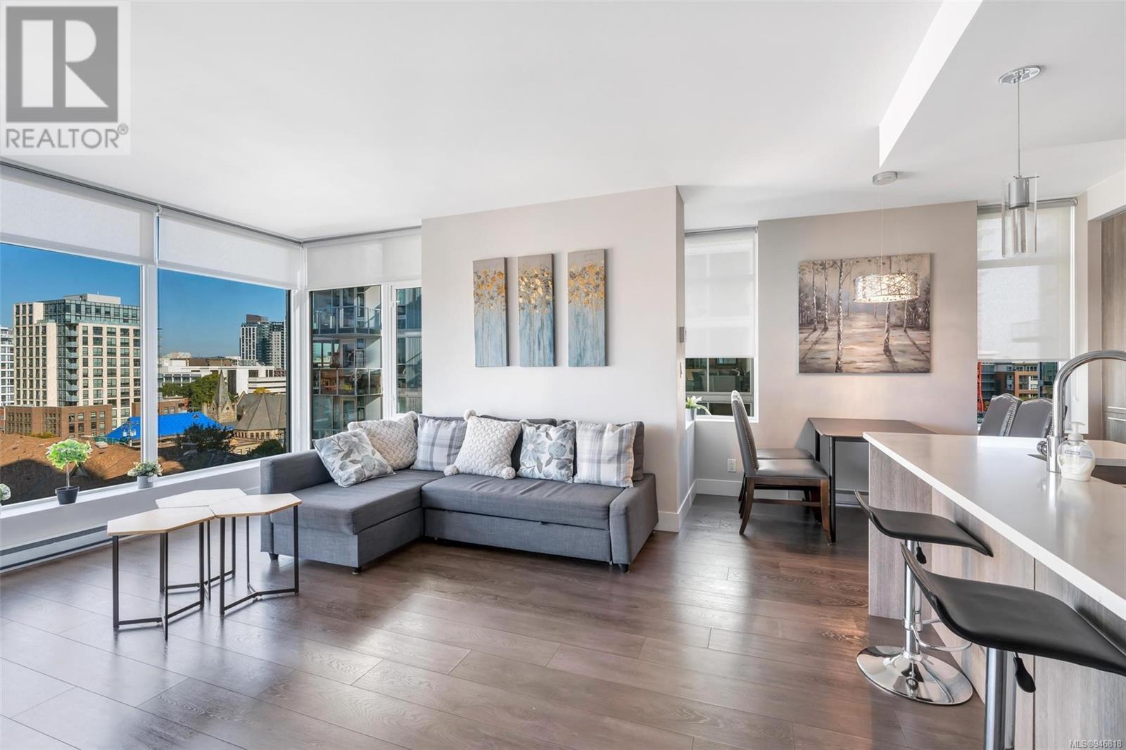 905 960 Yates St, #905