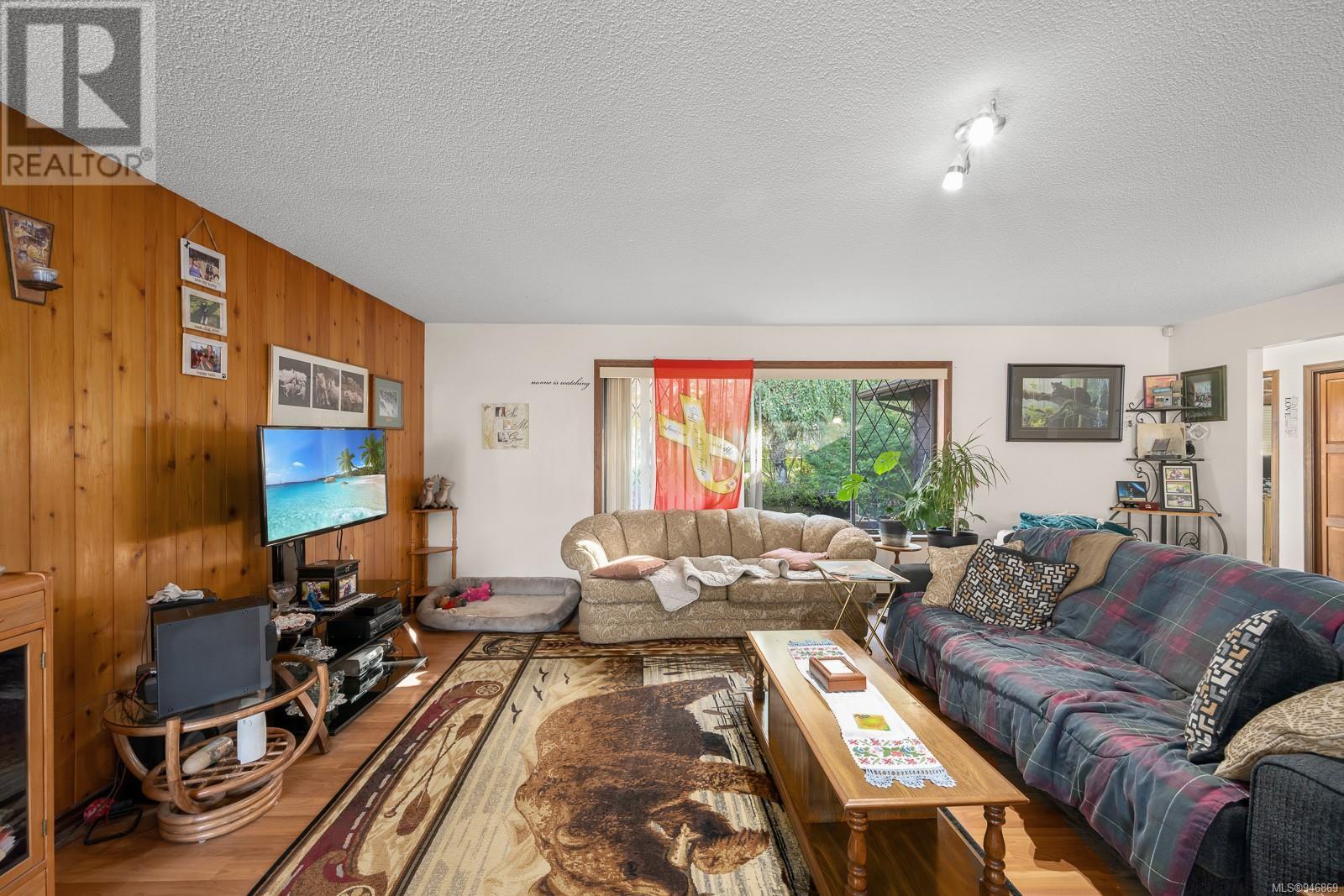 40 Jones Rd