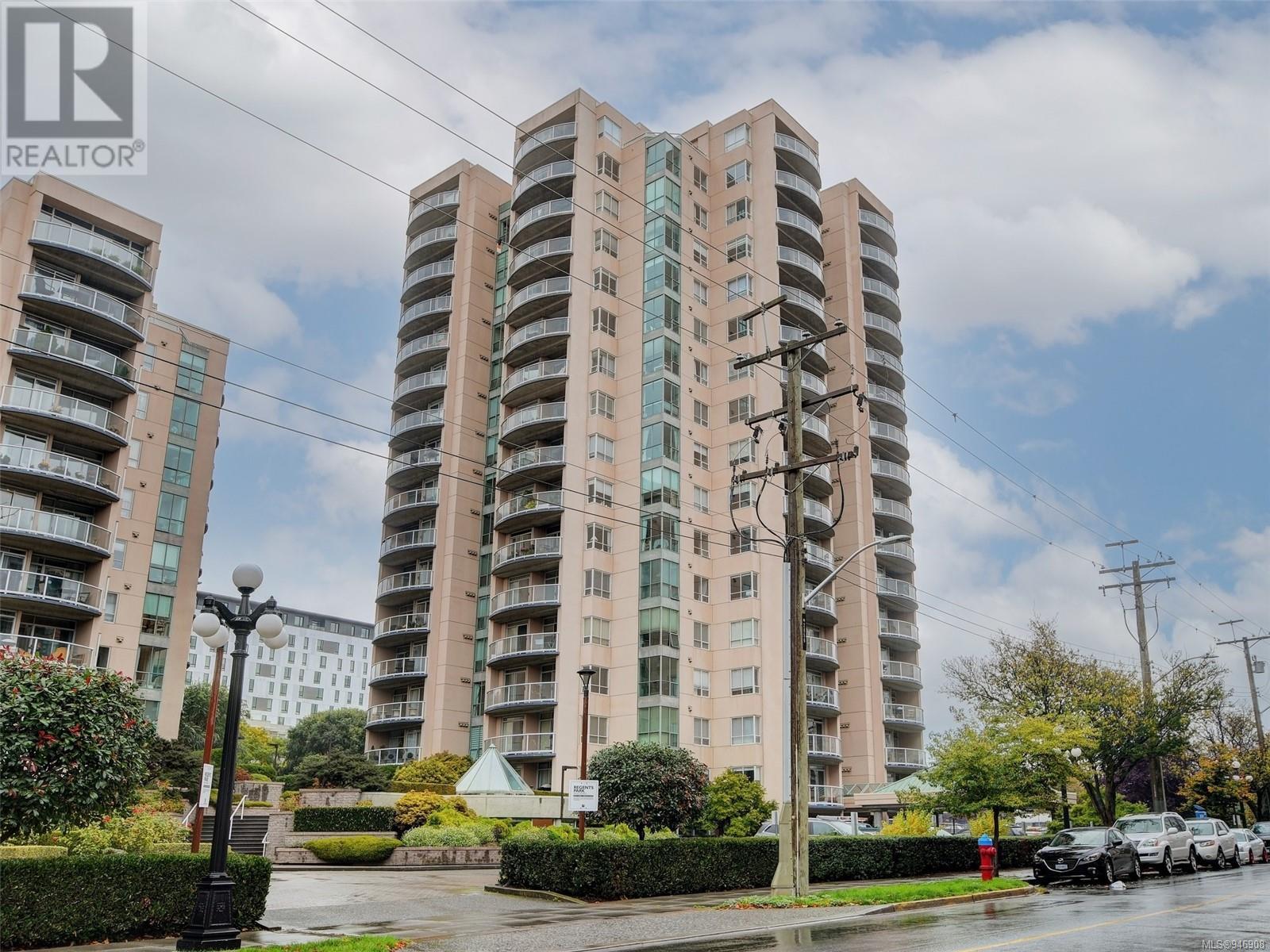403 1020 View St, #403
