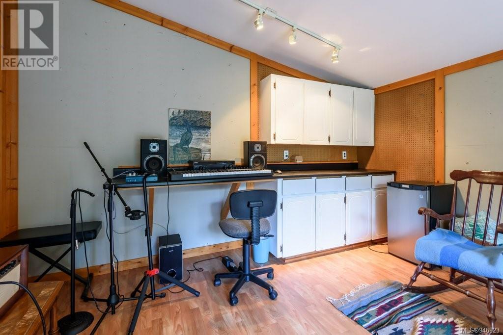 233 Torrence Rd