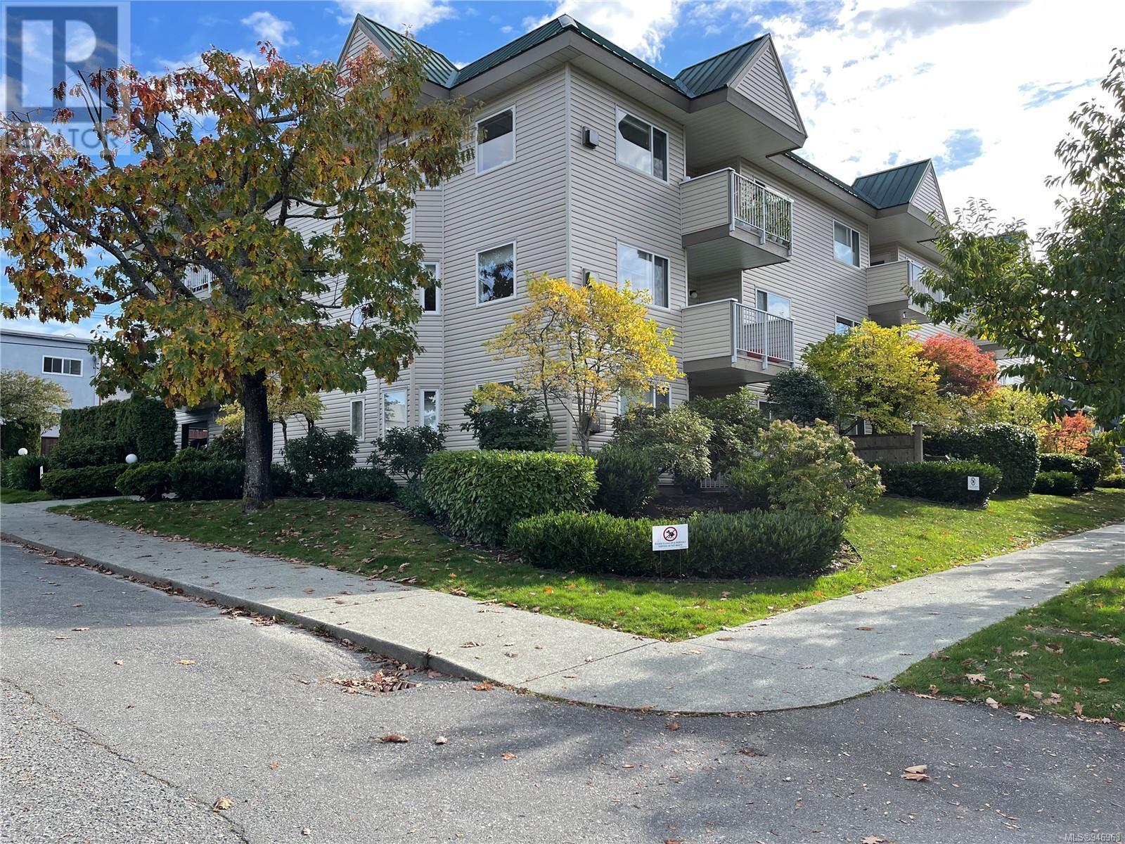101 5170 Angus St, #101