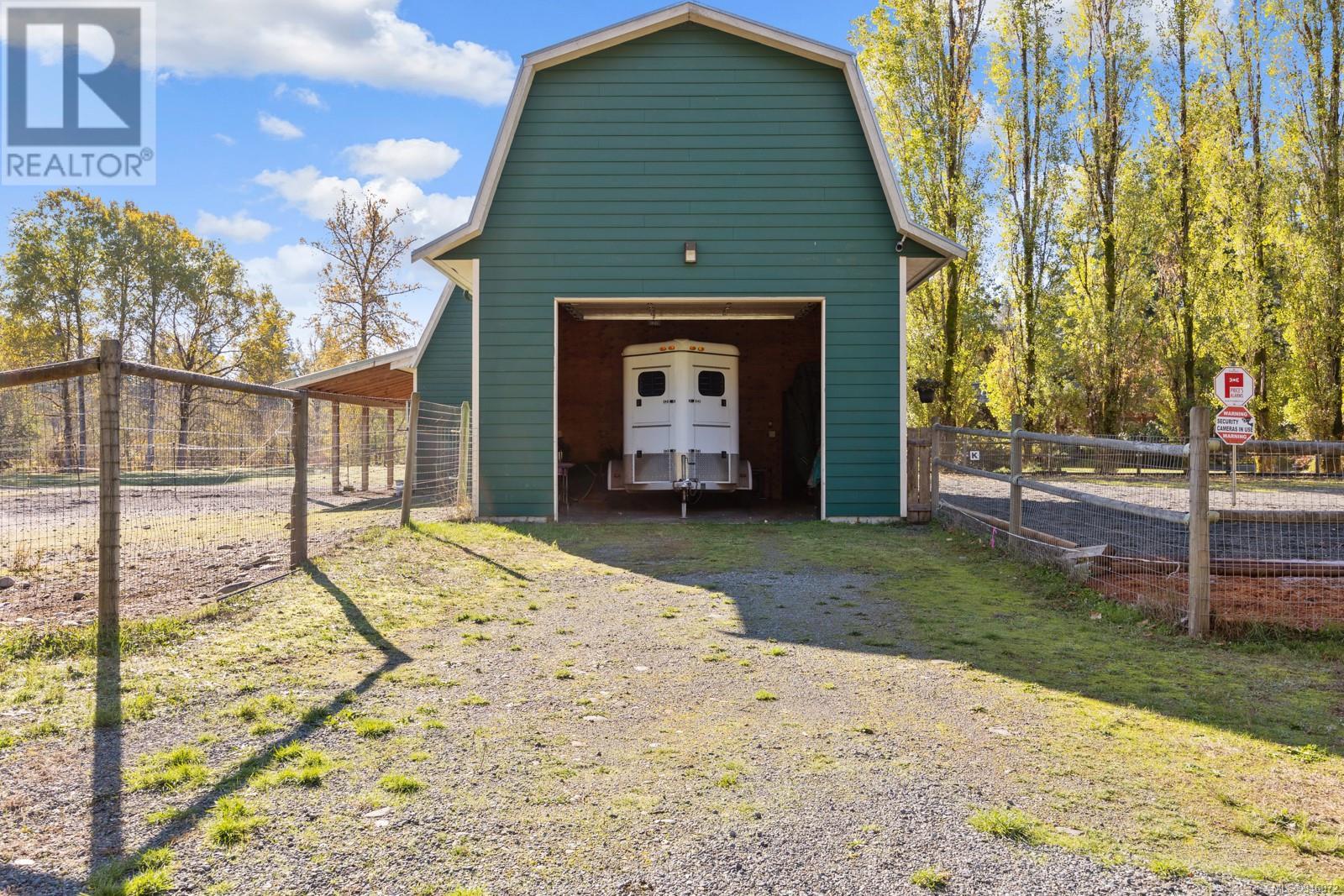 3821 Woodhus Rd
