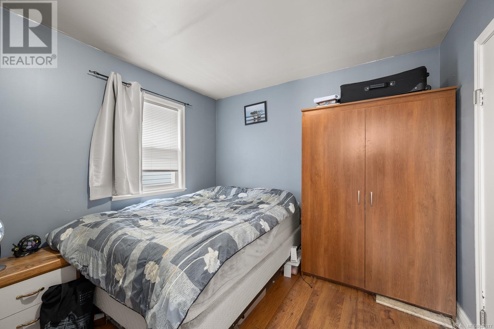 126 Cliffe Ave