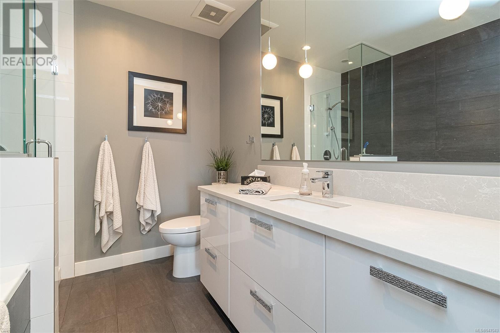 1004 838 Broughton St, #1004