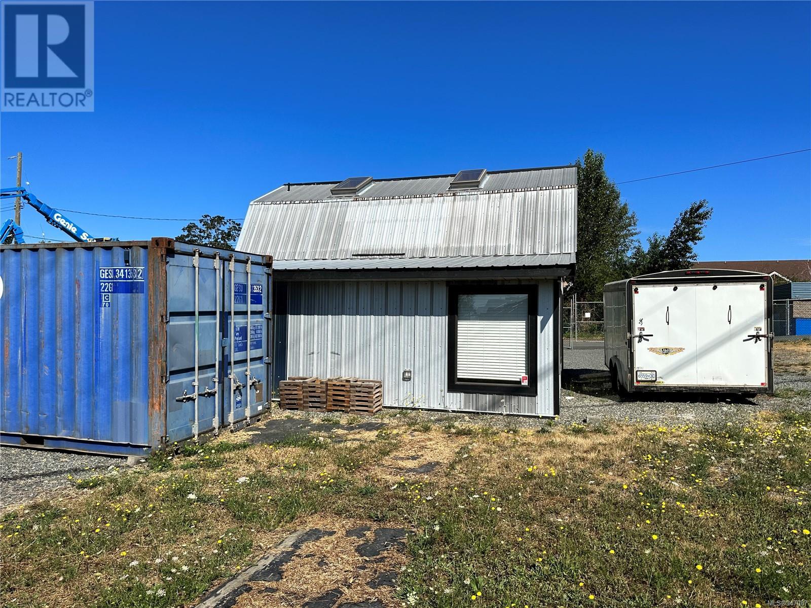 801 Dingwall Rd