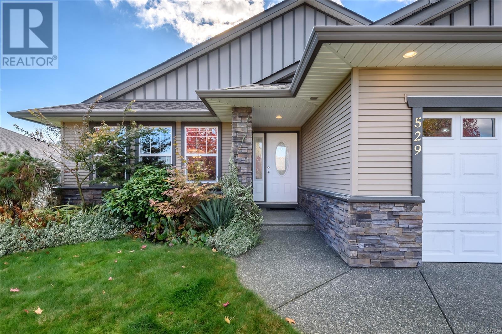 529 Spitfire Dr