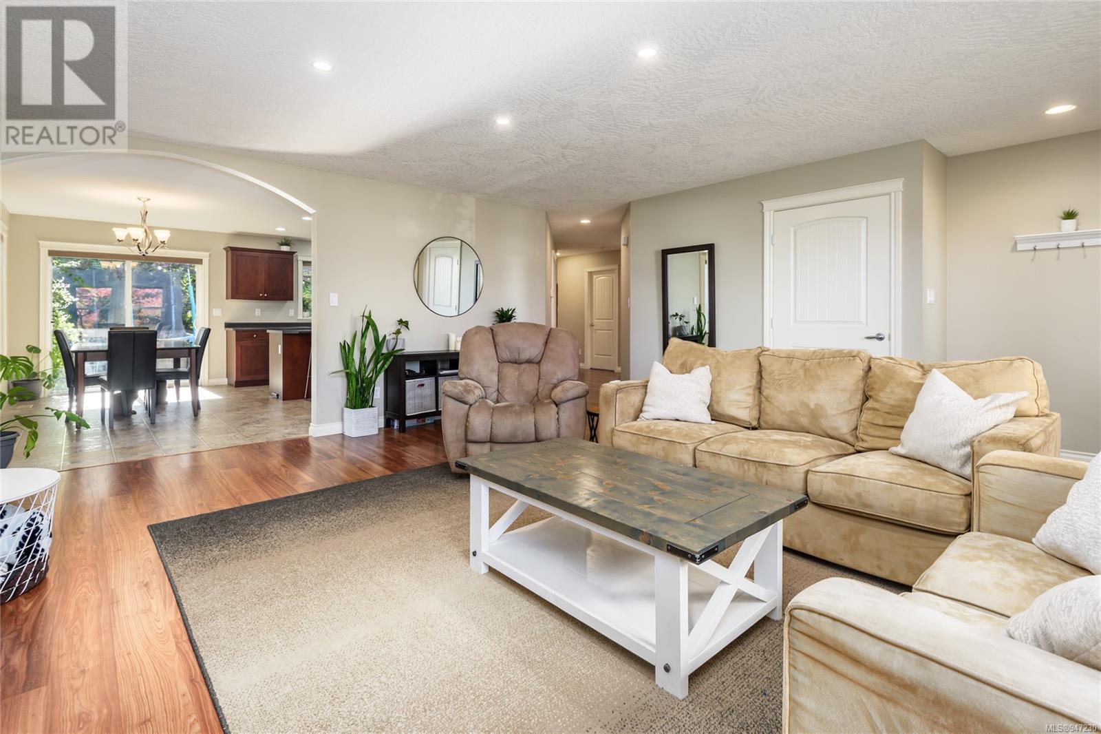 529 Spitfire Dr