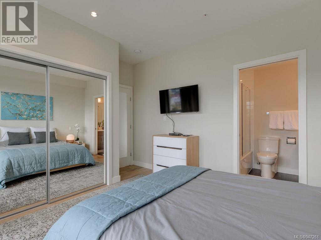 PH602 613 Herald St, #PH602