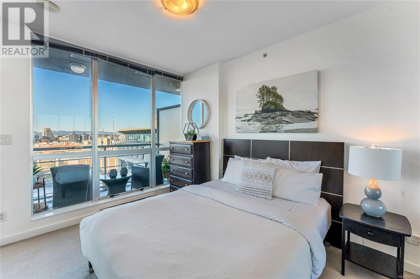 908 732 Cormorant St, #908