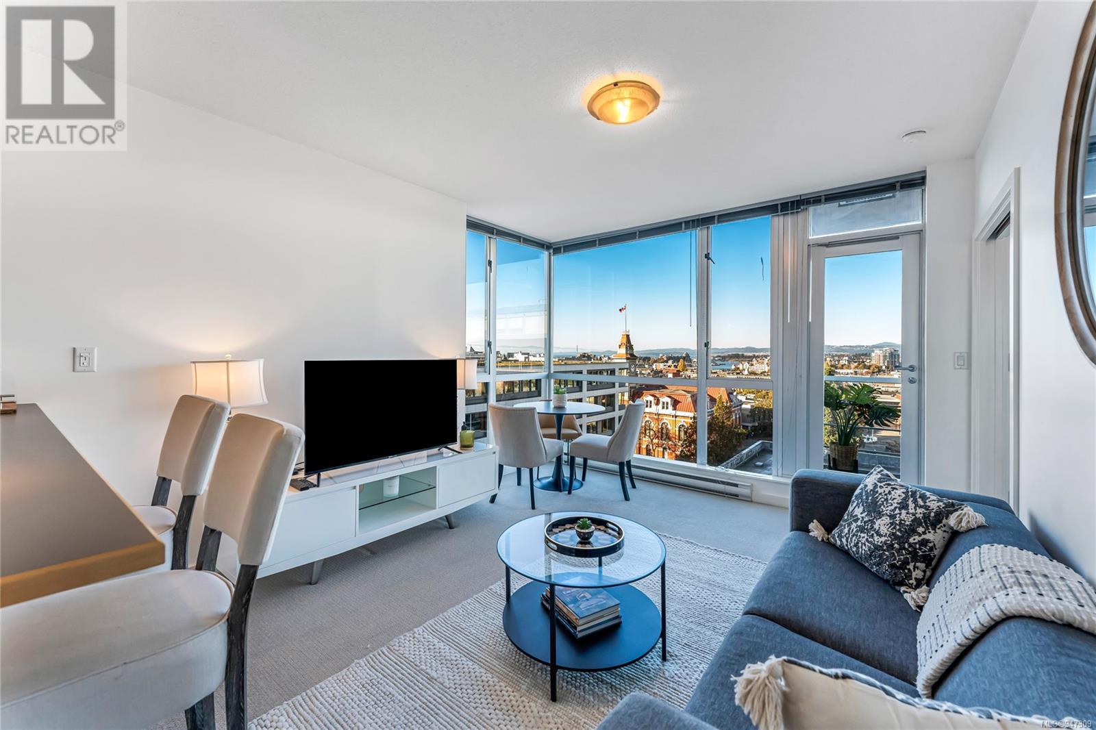 908 732 Cormorant St, #908