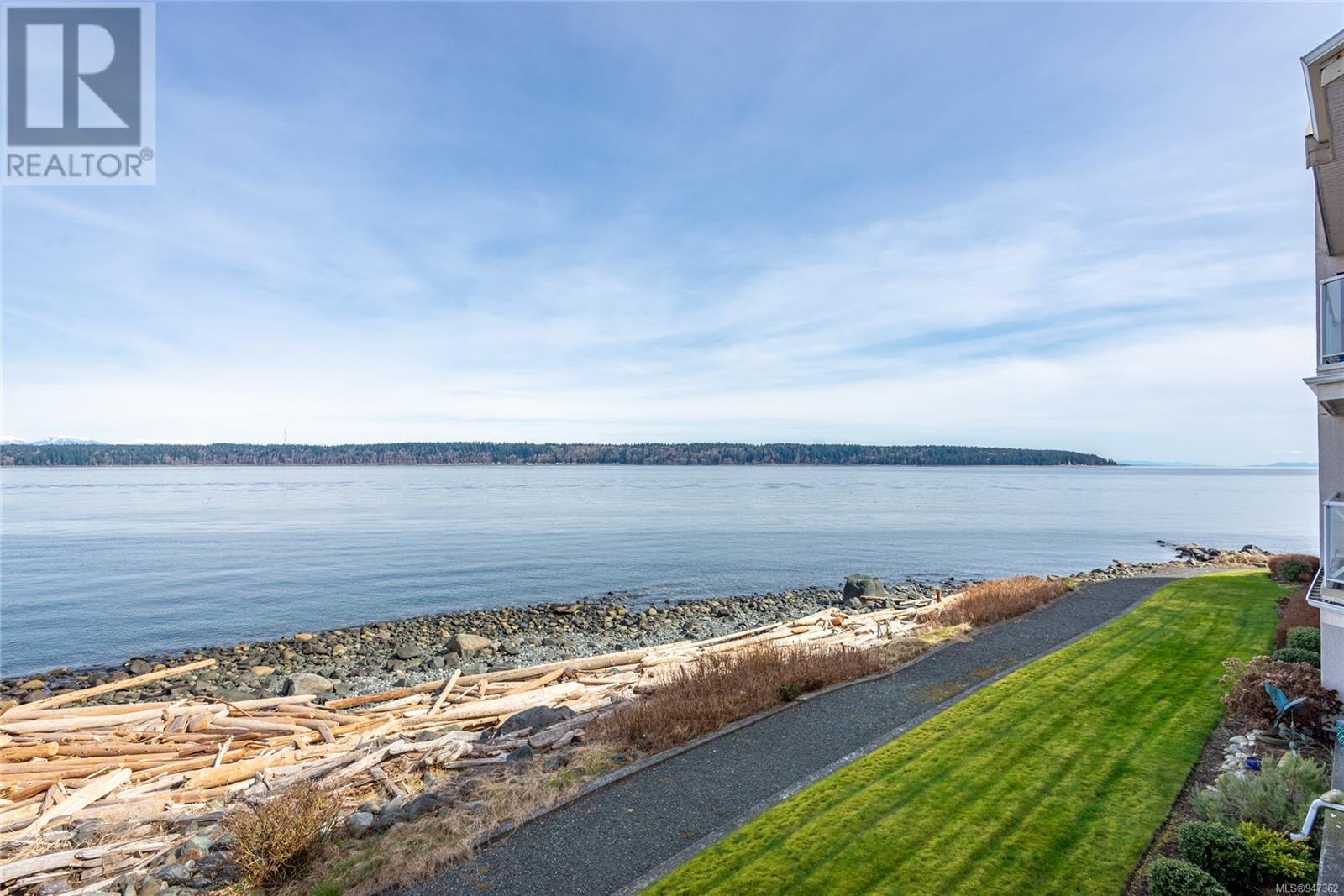 205 87 Island Hwy S, #205