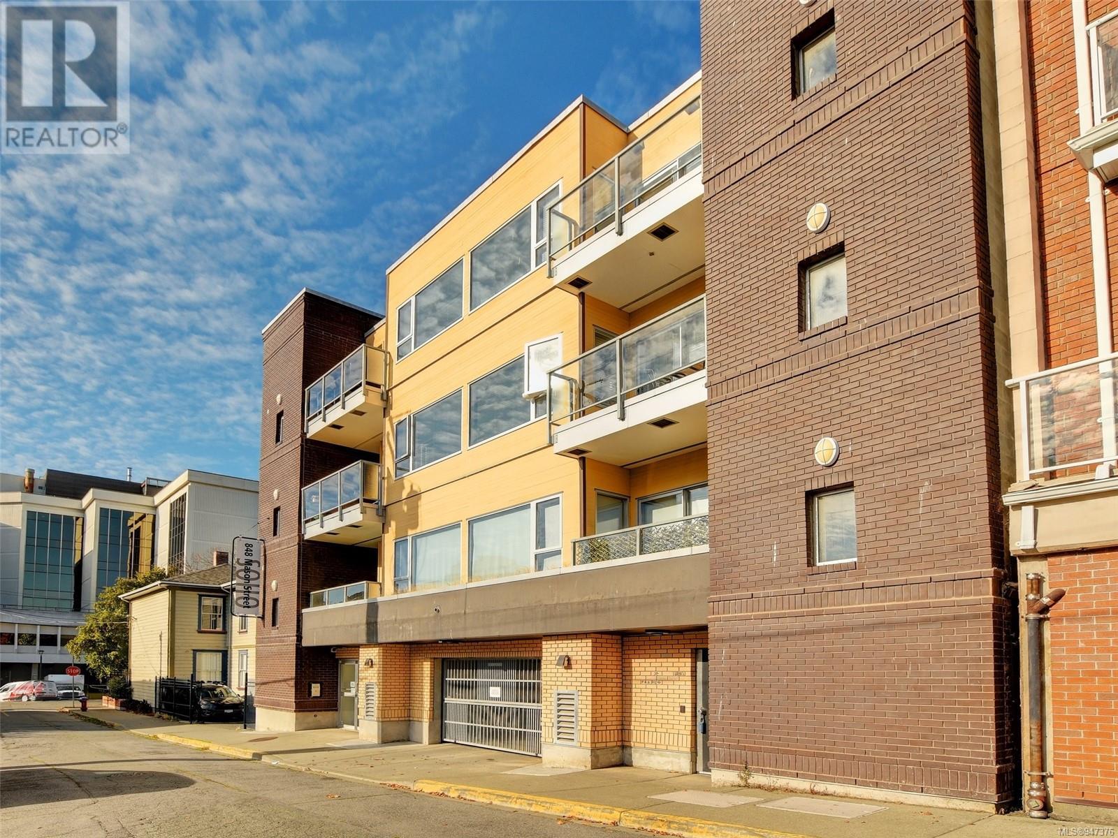 305 848 Mason St, #305