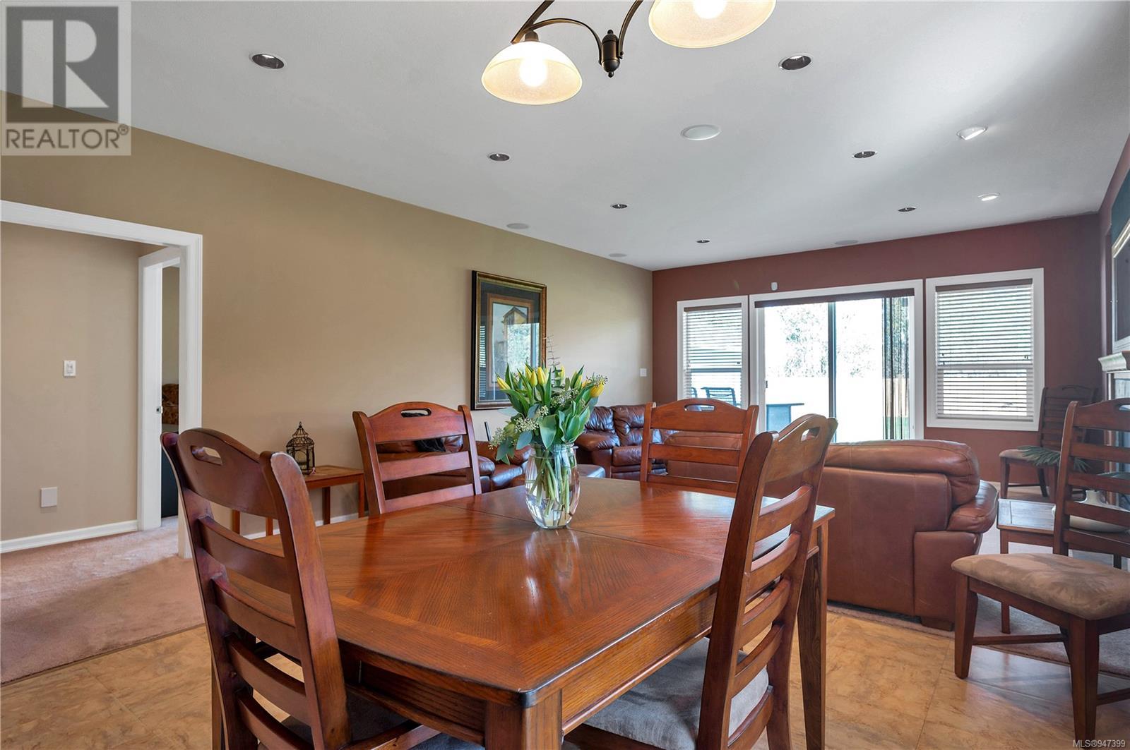 2136 FOREST Grove