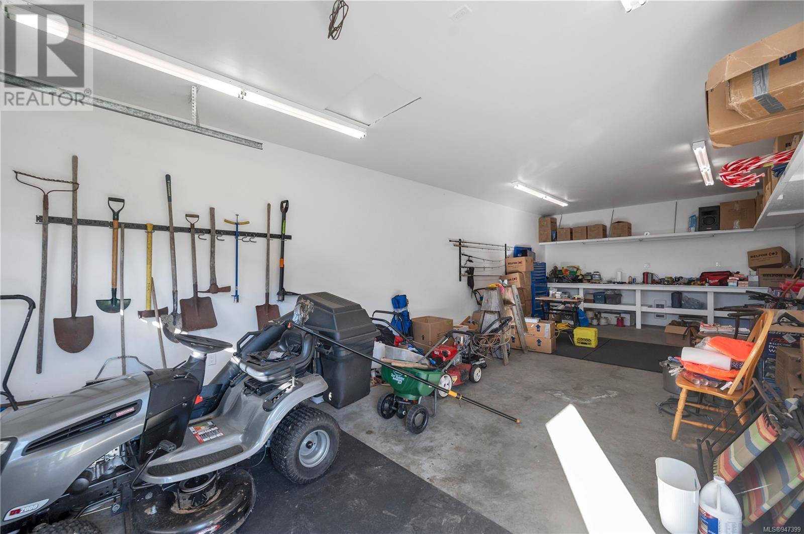 2136 FOREST Grove