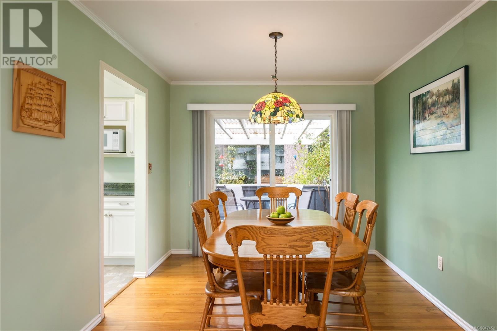 577 Hallsor Dr