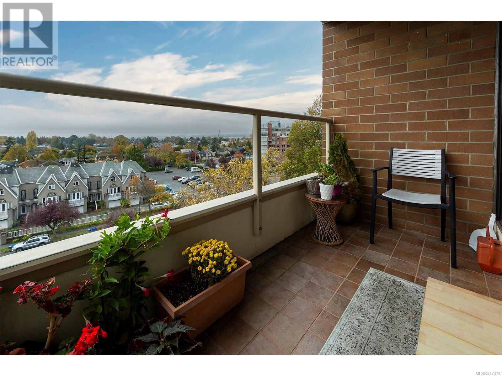 710 225 Belleville St, #710