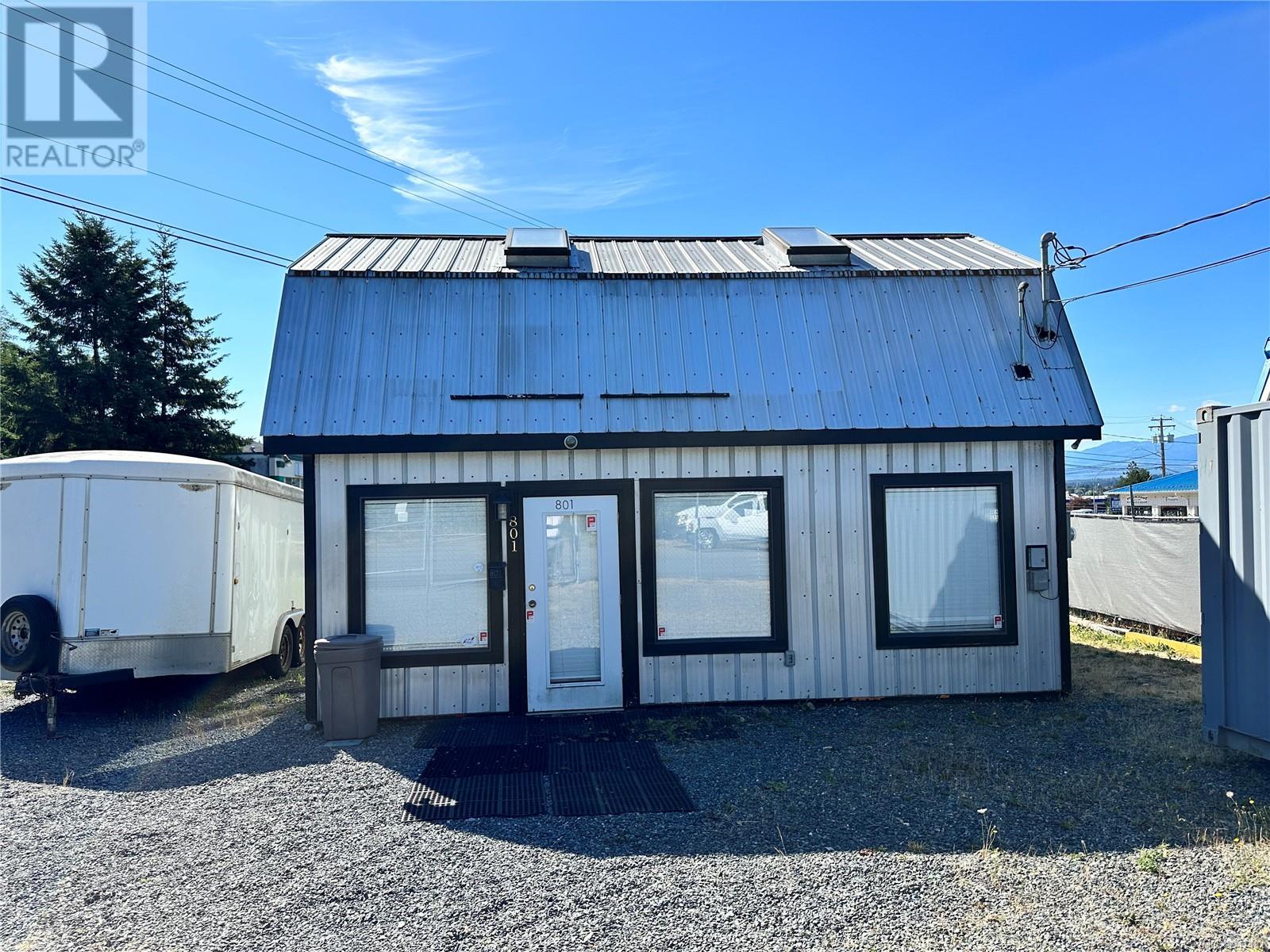 801 Dingwall Rd