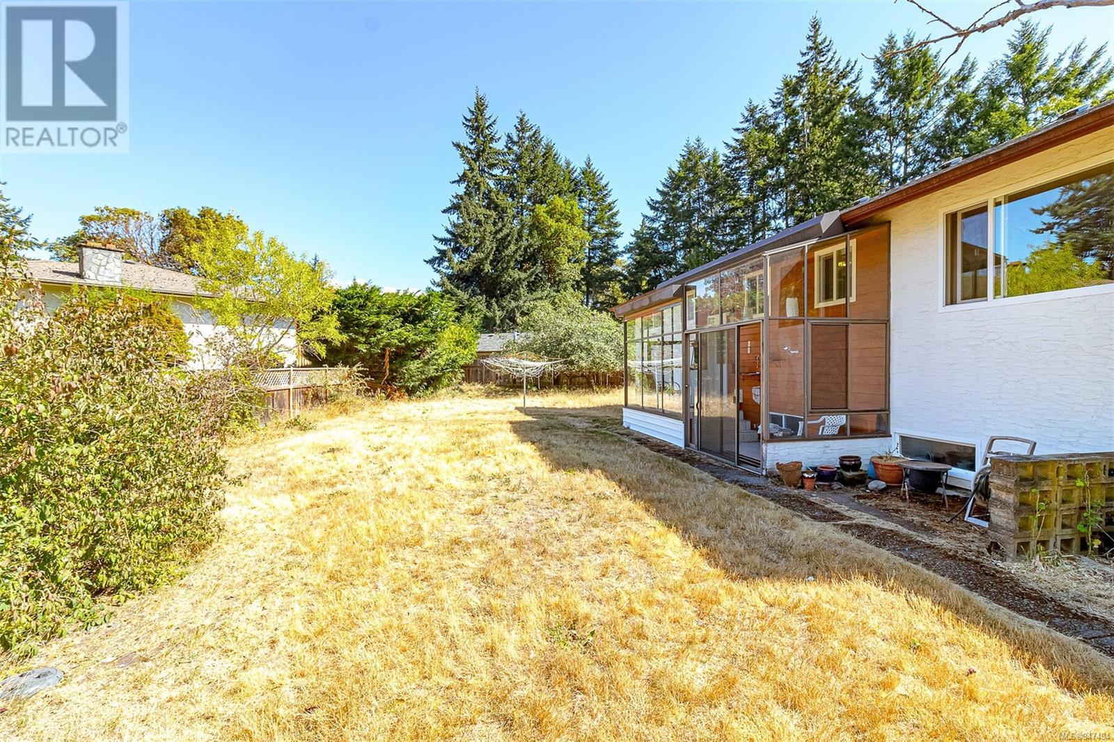 560 Trout Lane