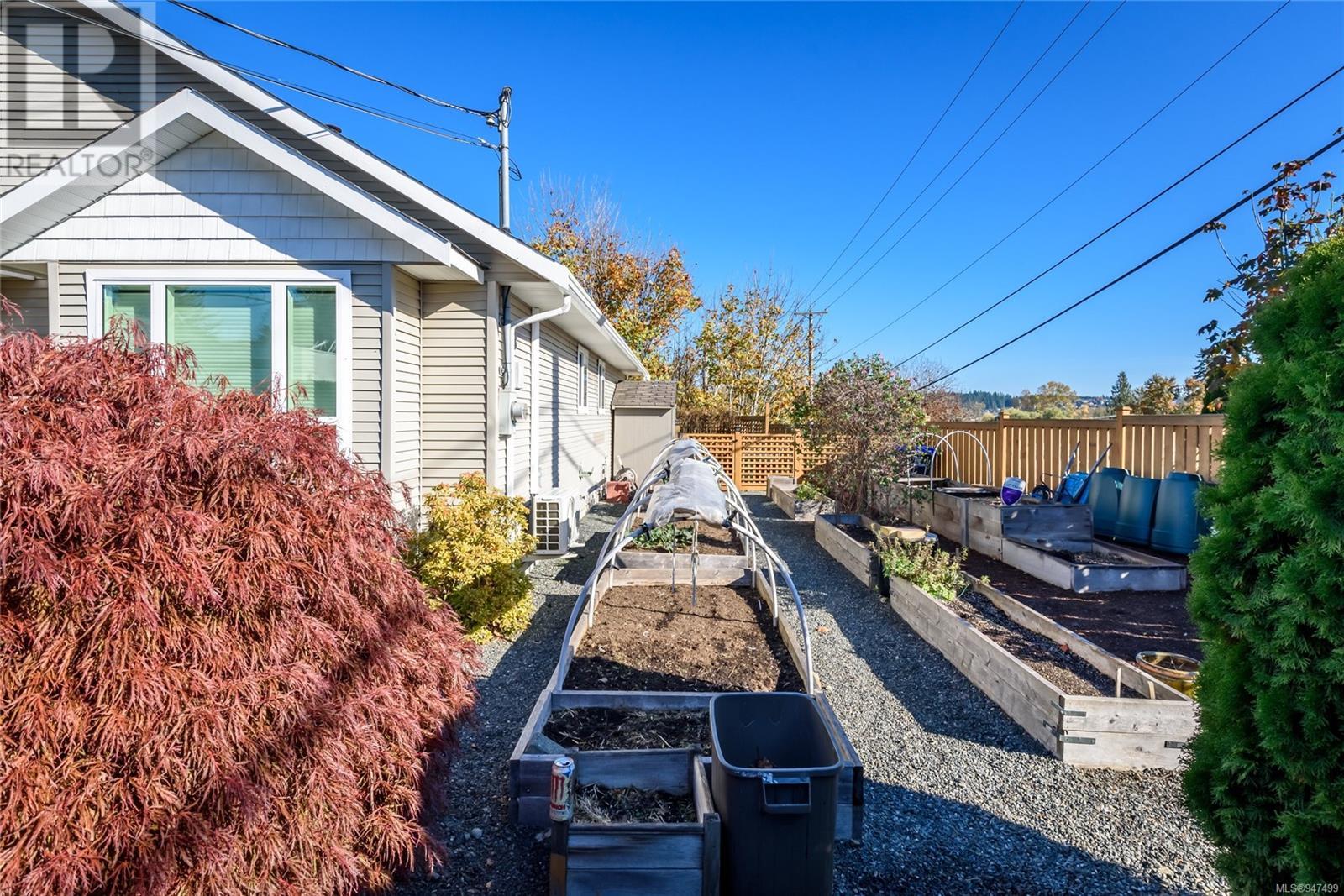 290 Cliffe Ave