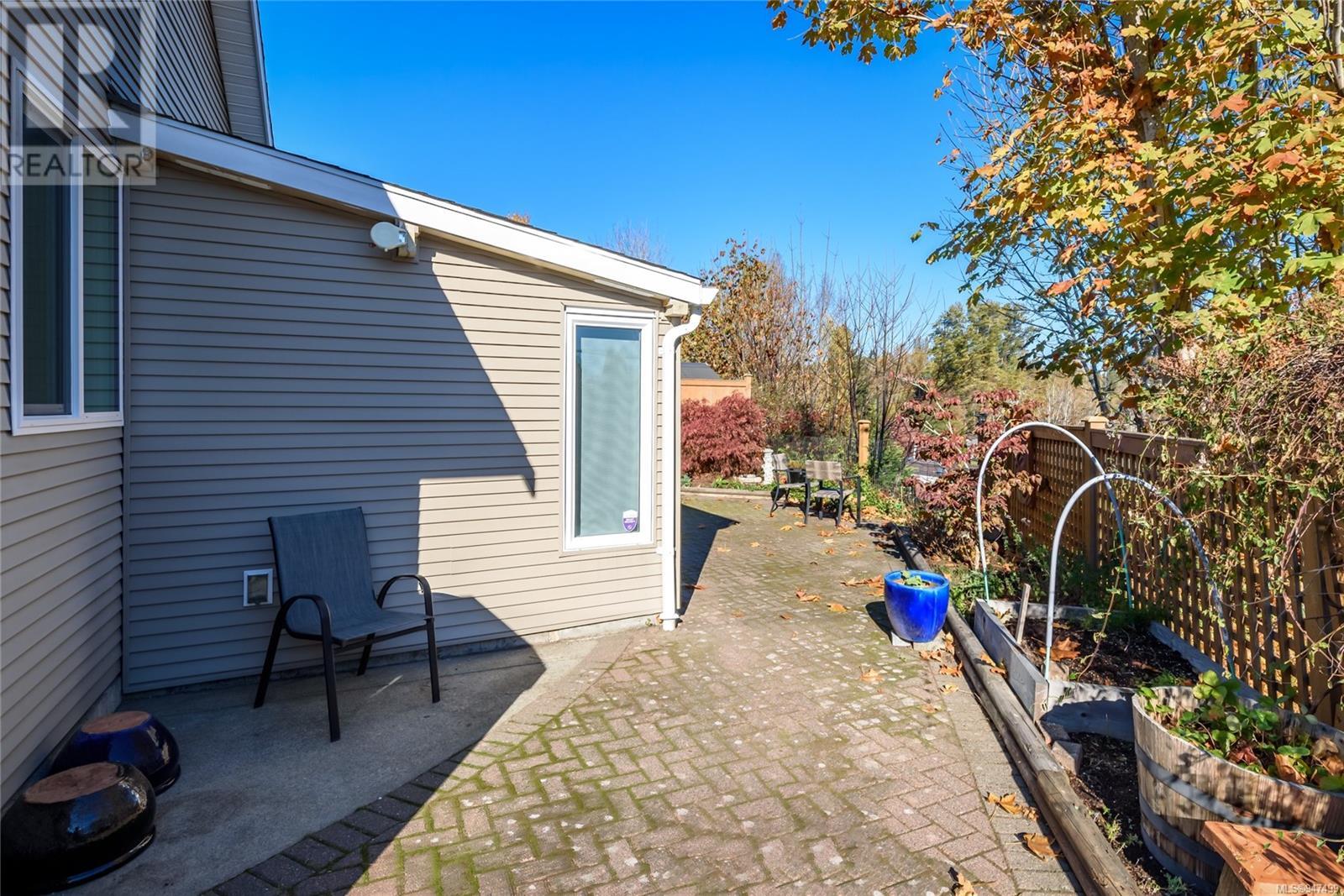 290 Cliffe Ave