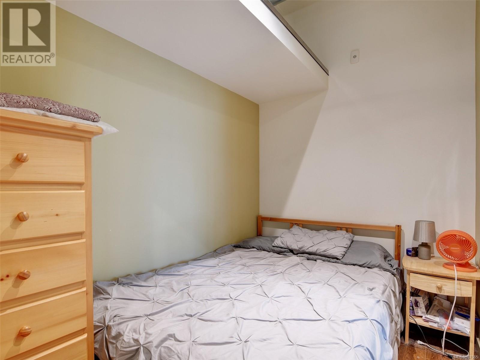 523 1029 View St, #523