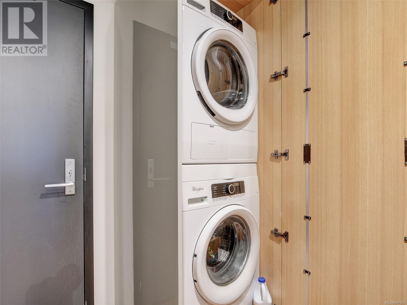 523 1029 View St, #523