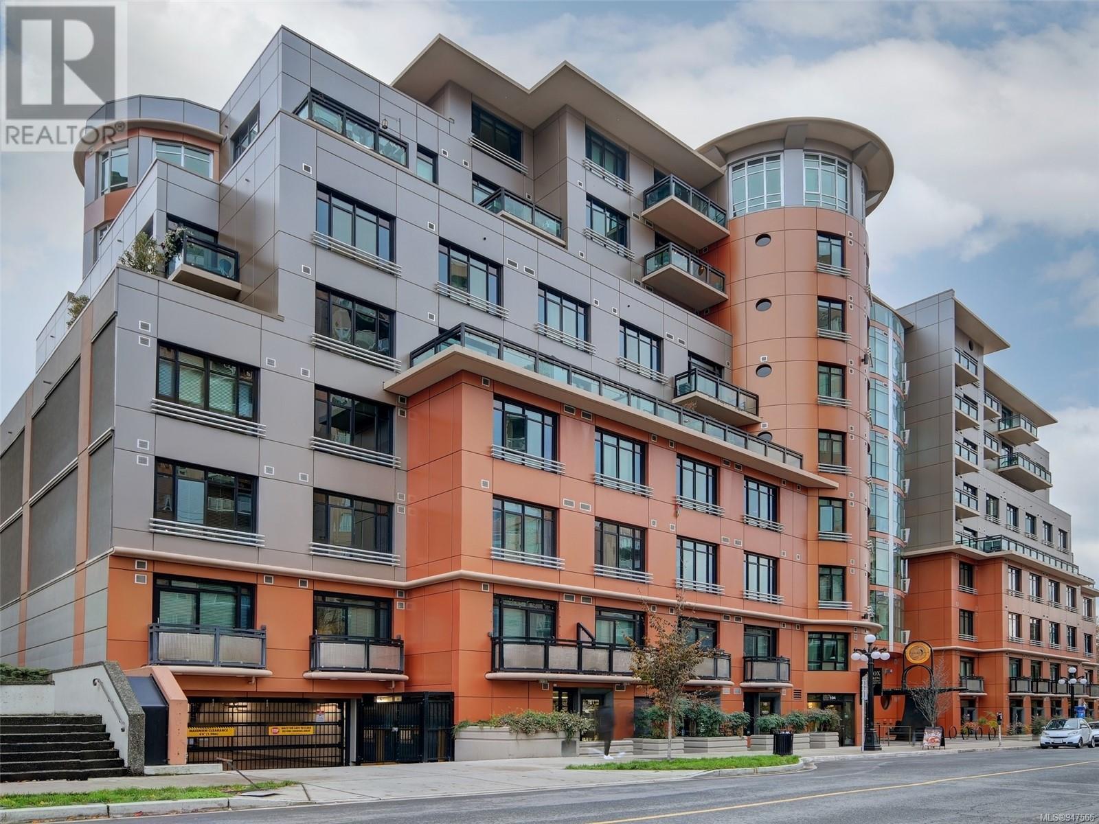 523 1029 View St, #523