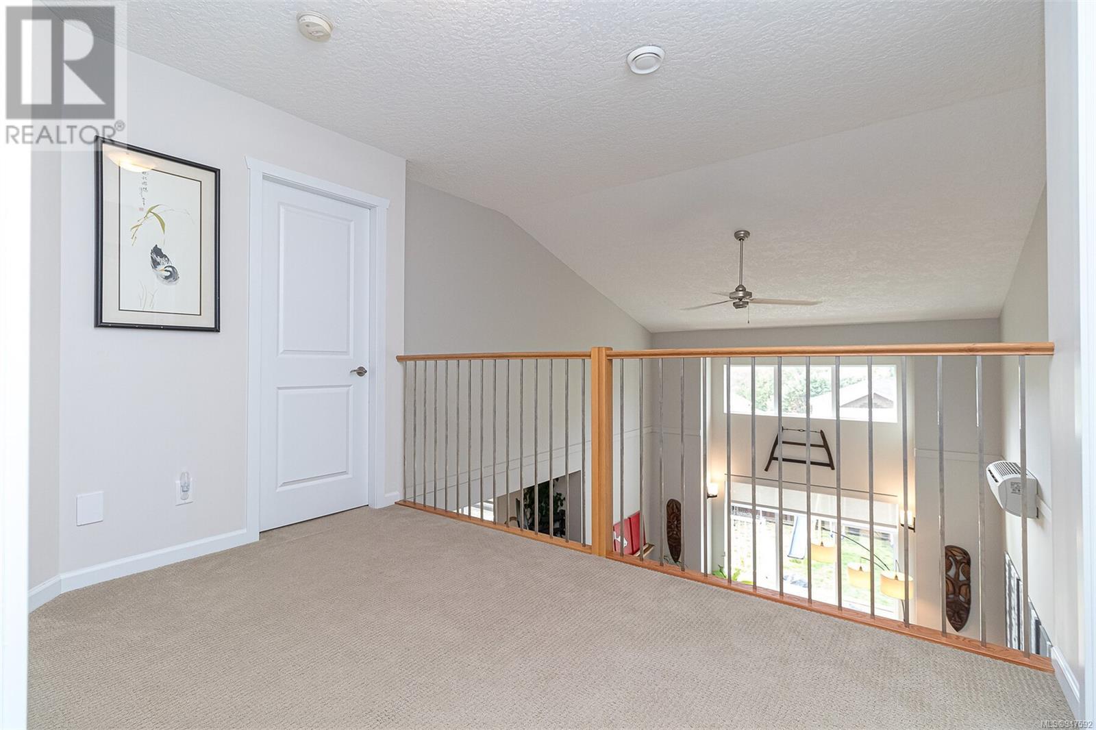 2454 Anthony Pl