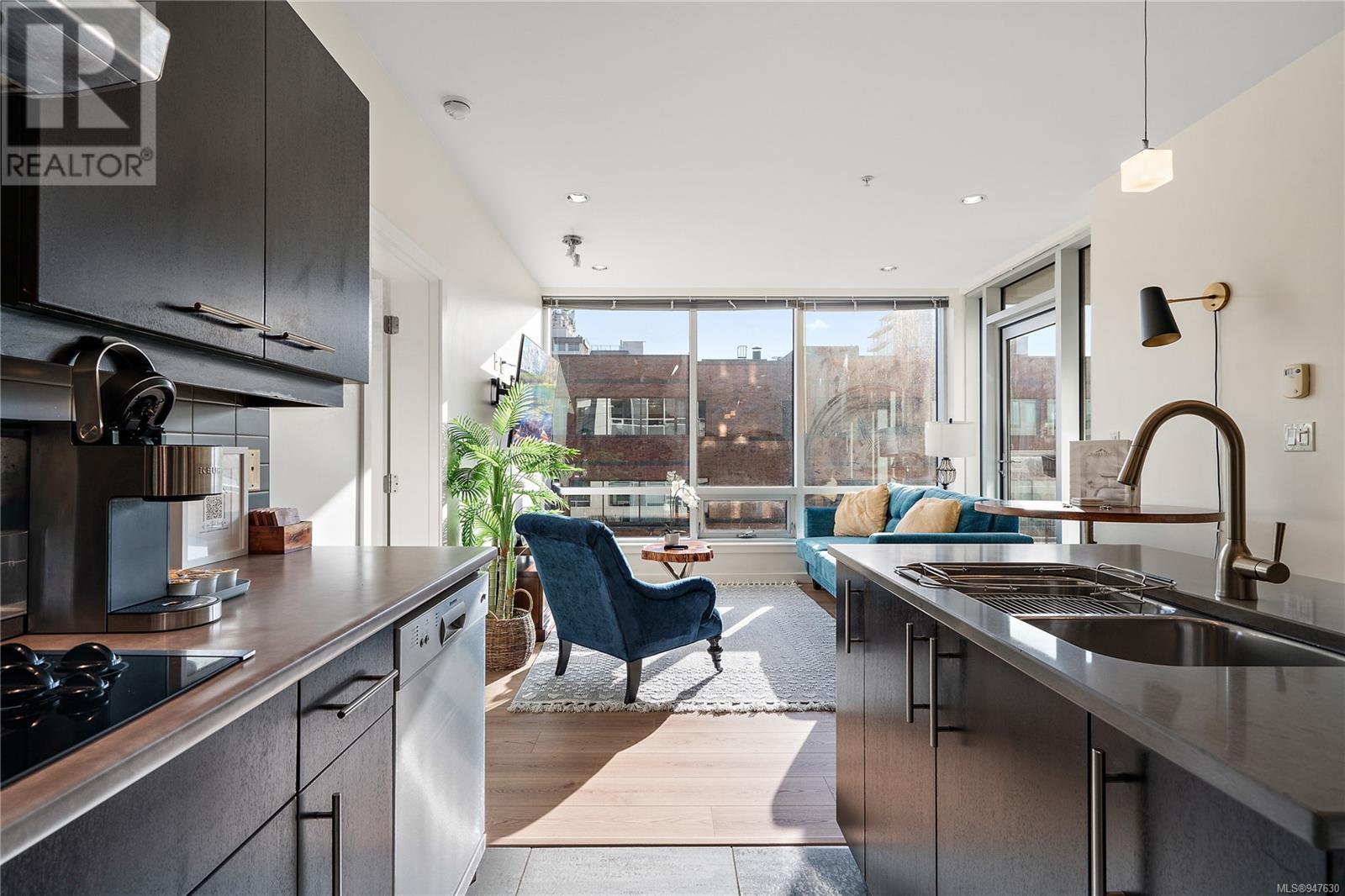 504 732 Broughton St, #504