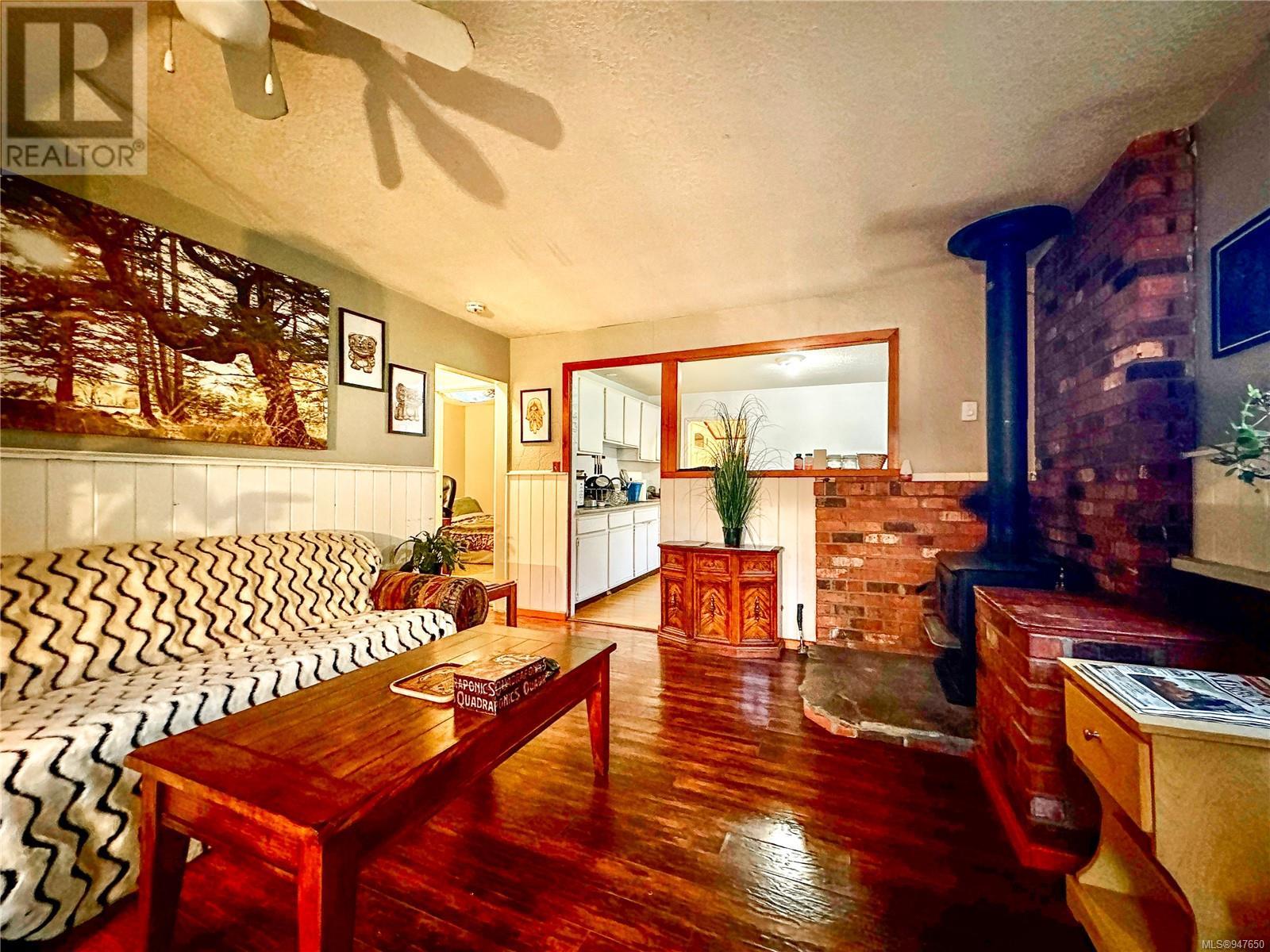 671 Cramer Rd