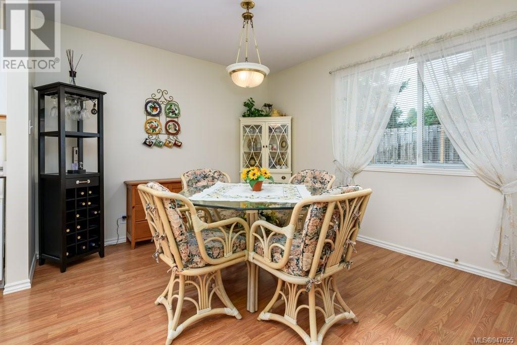 1 1855 Willemar Ave, #1