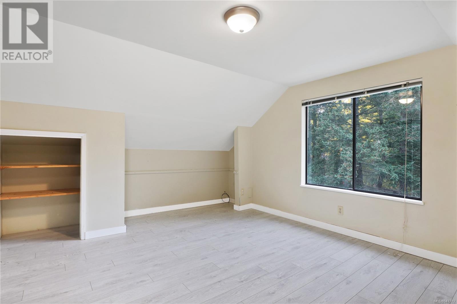1751 Atlas Rd