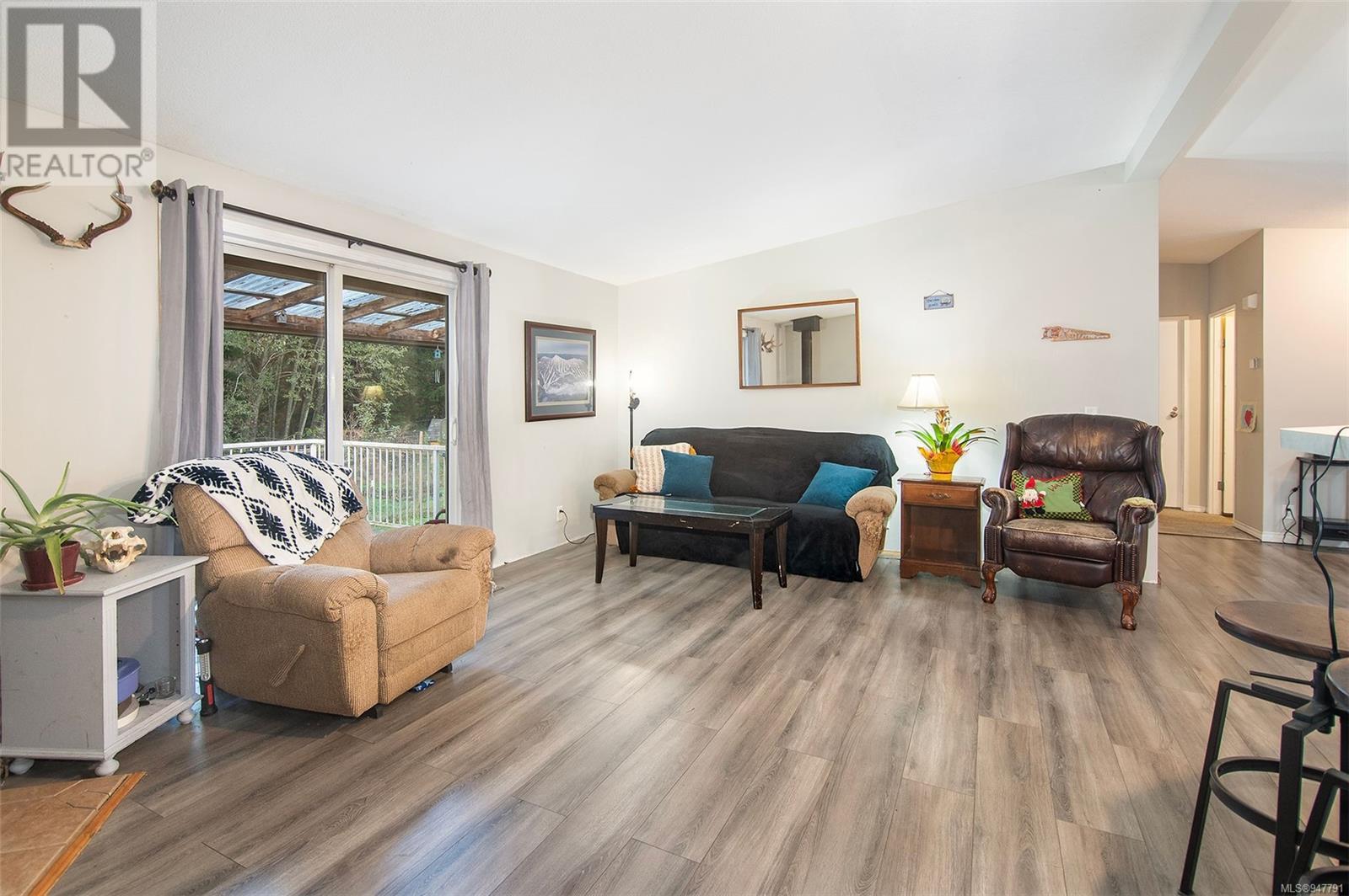 2496 GLENMORE Rd